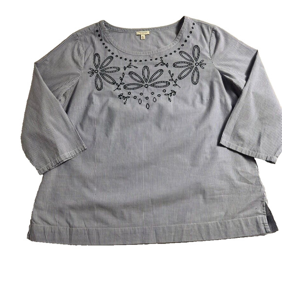 Talbots Blouse Womens Petite M Embroidered White Blue Striped 3/4 Sleeve - Picture 2 of 7